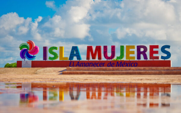 Sail To Isla Mujeres